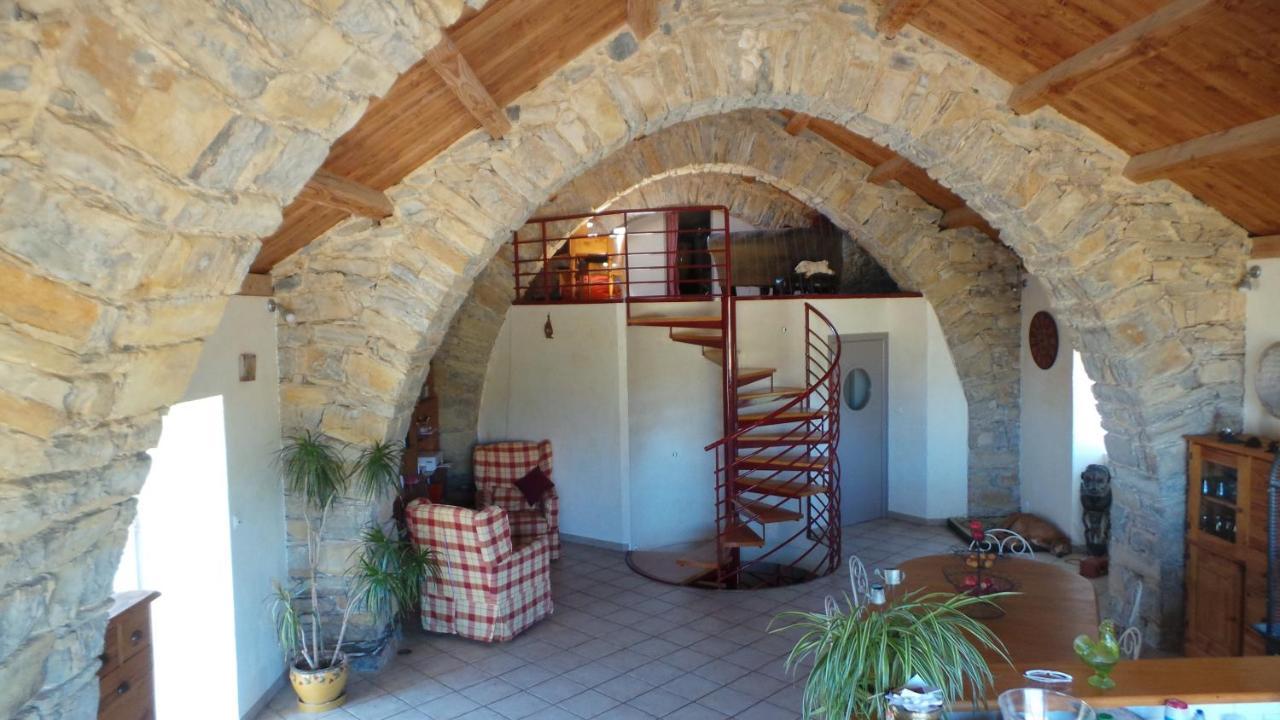 Chambre D'Hotes Les Louves Saint-Paul-des-Fonts المظهر الخارجي الصورة